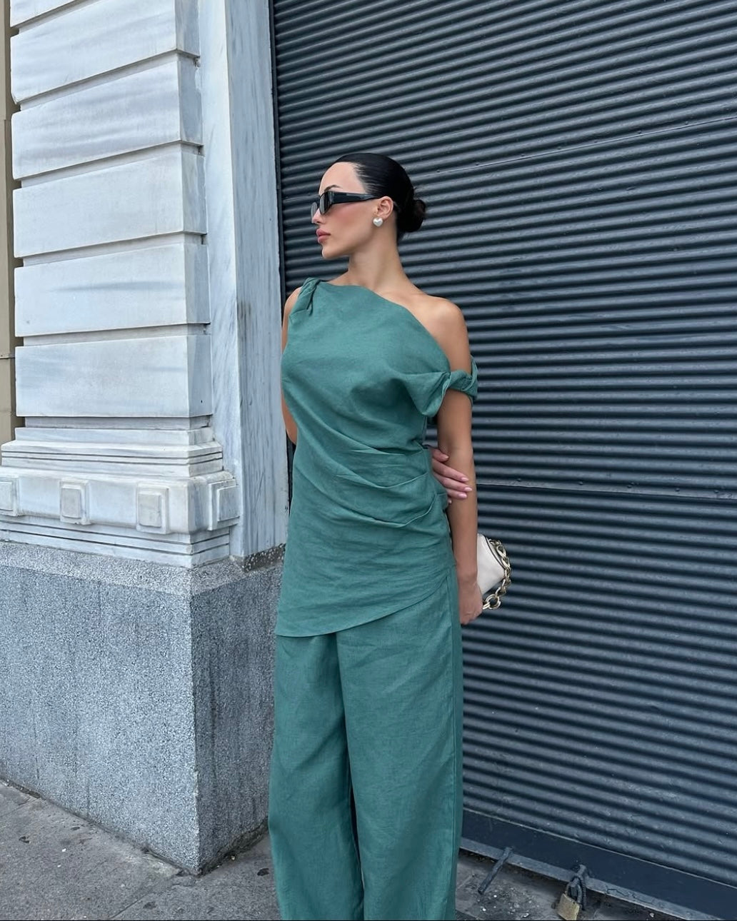 Green Asymmetrical Set