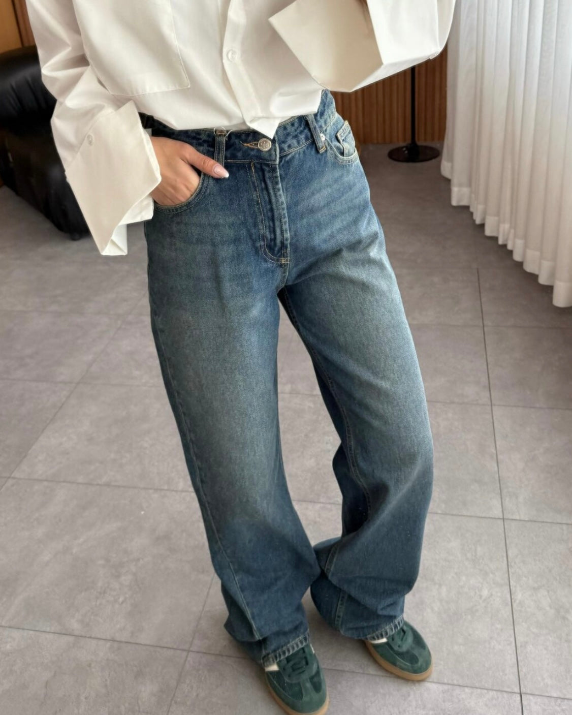 Medium Blue Jeans