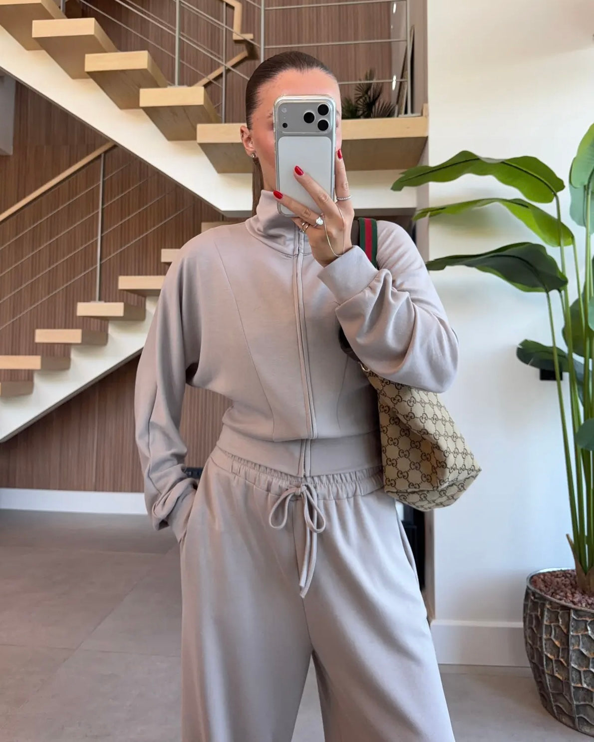 Beige Set