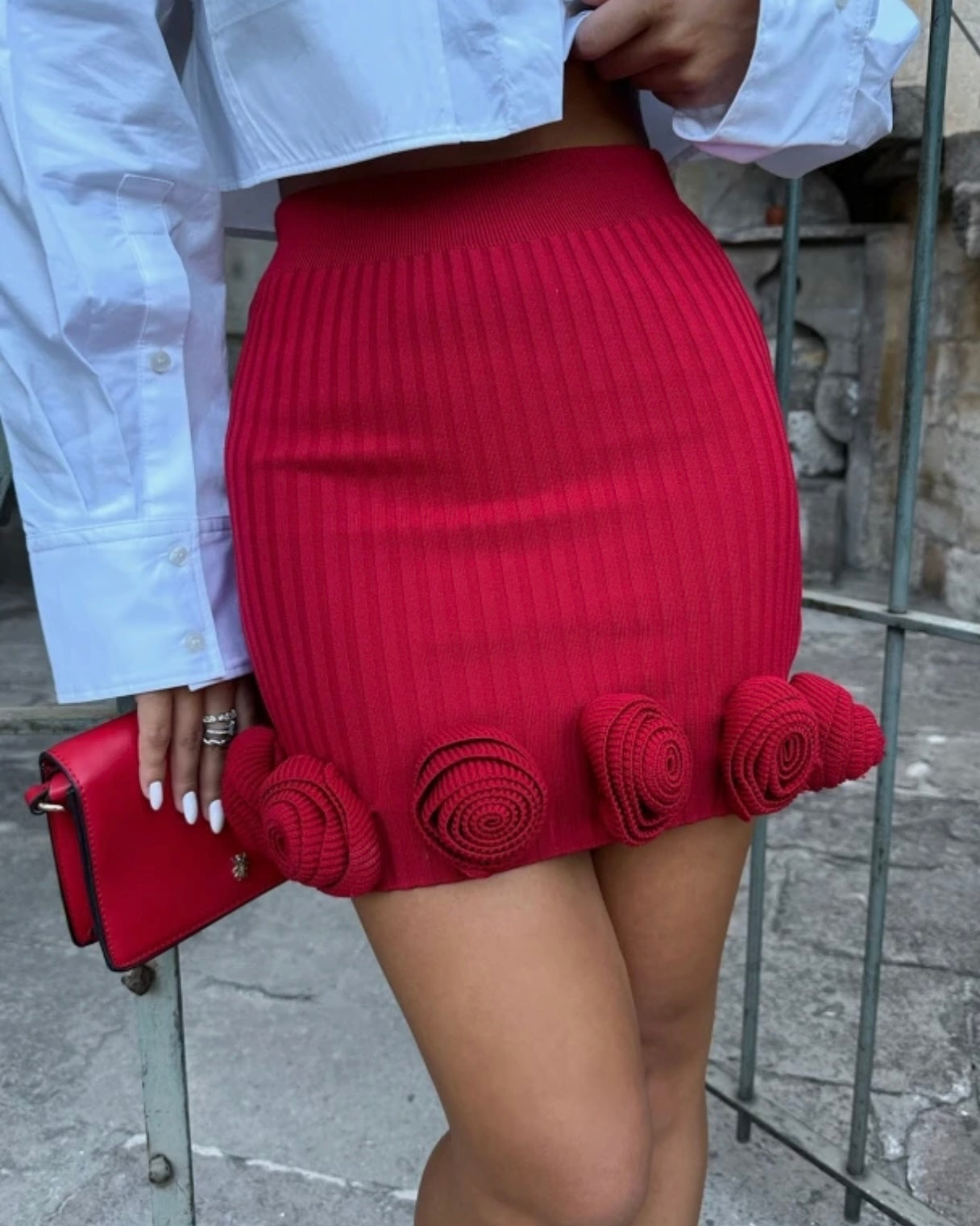 Red Rose High Waist Detailed Skirt