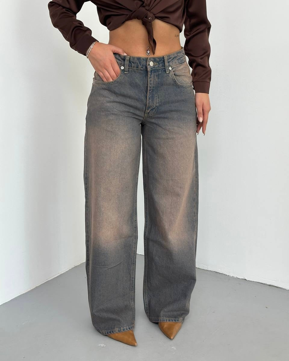 Tinted Baggy Jeans
