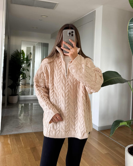 Vanilla Sweater with Zipper