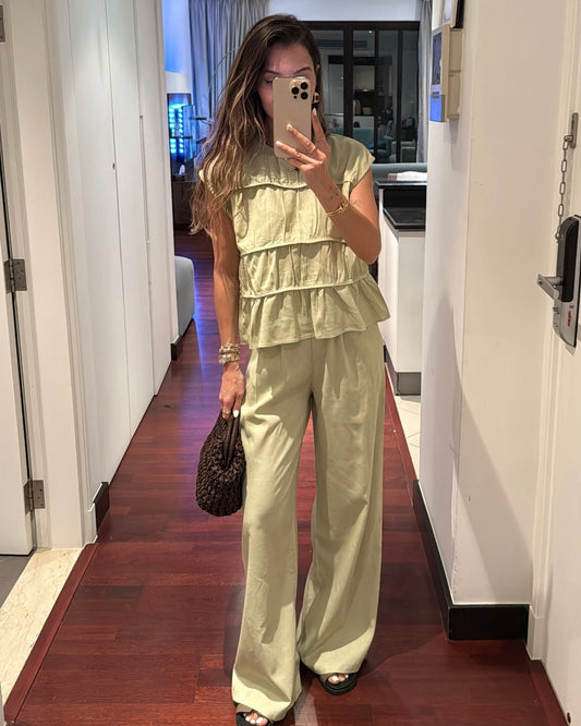 Pistachio Green 2 Piece Set