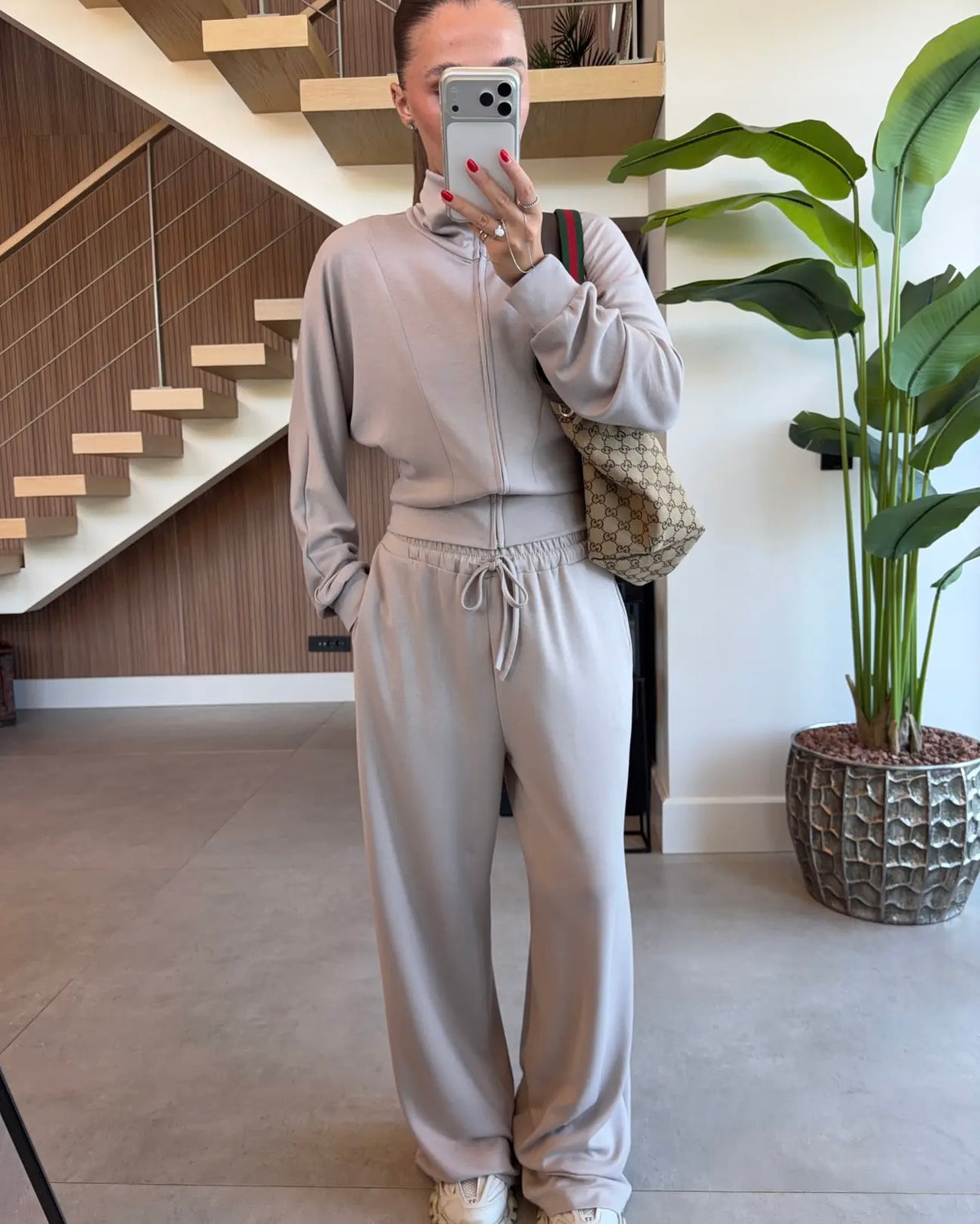 Beige Set