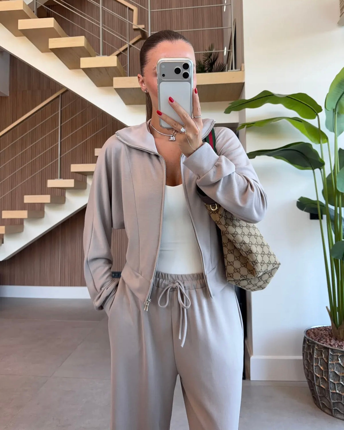 Beige Set