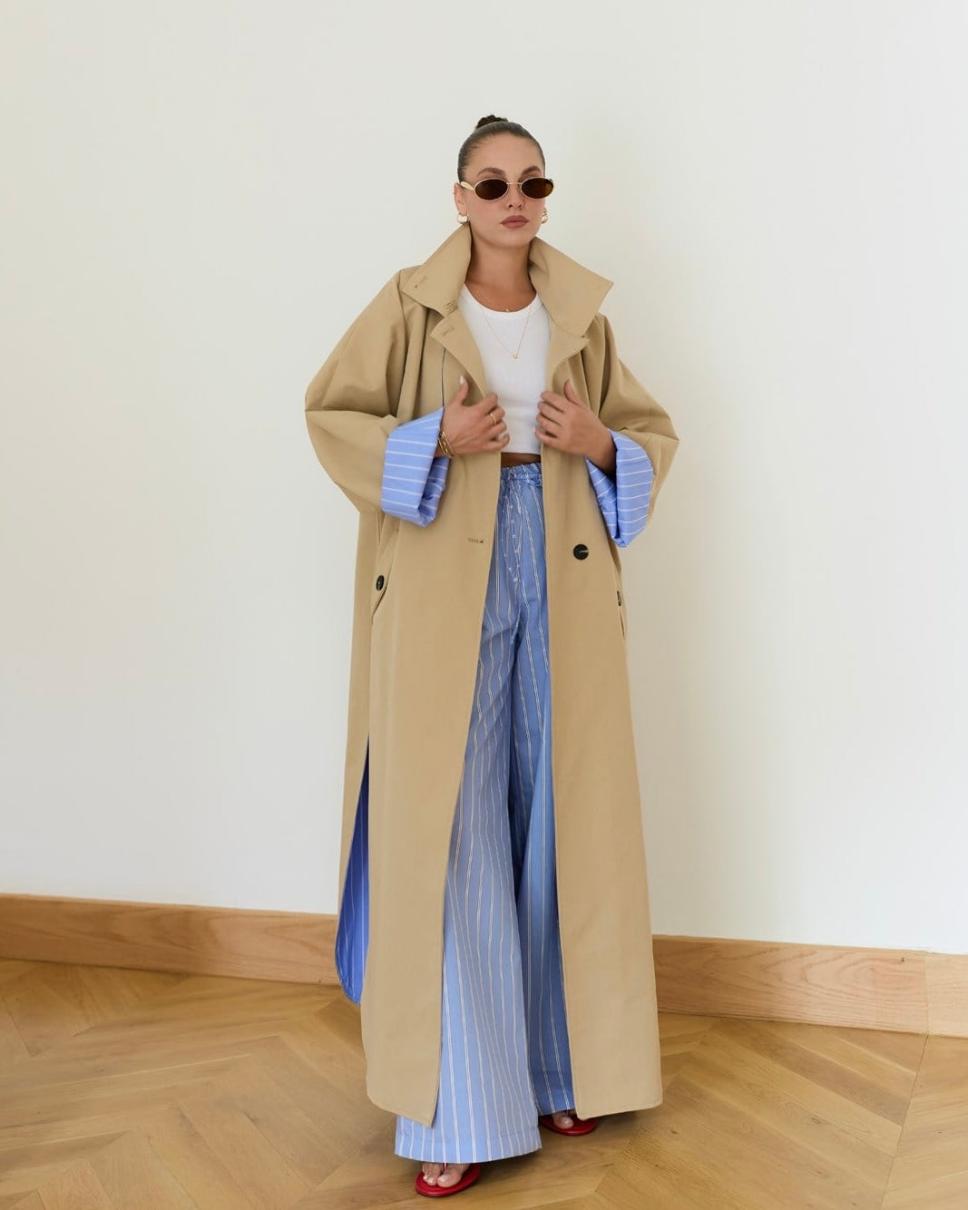Beige Trenchcoat
