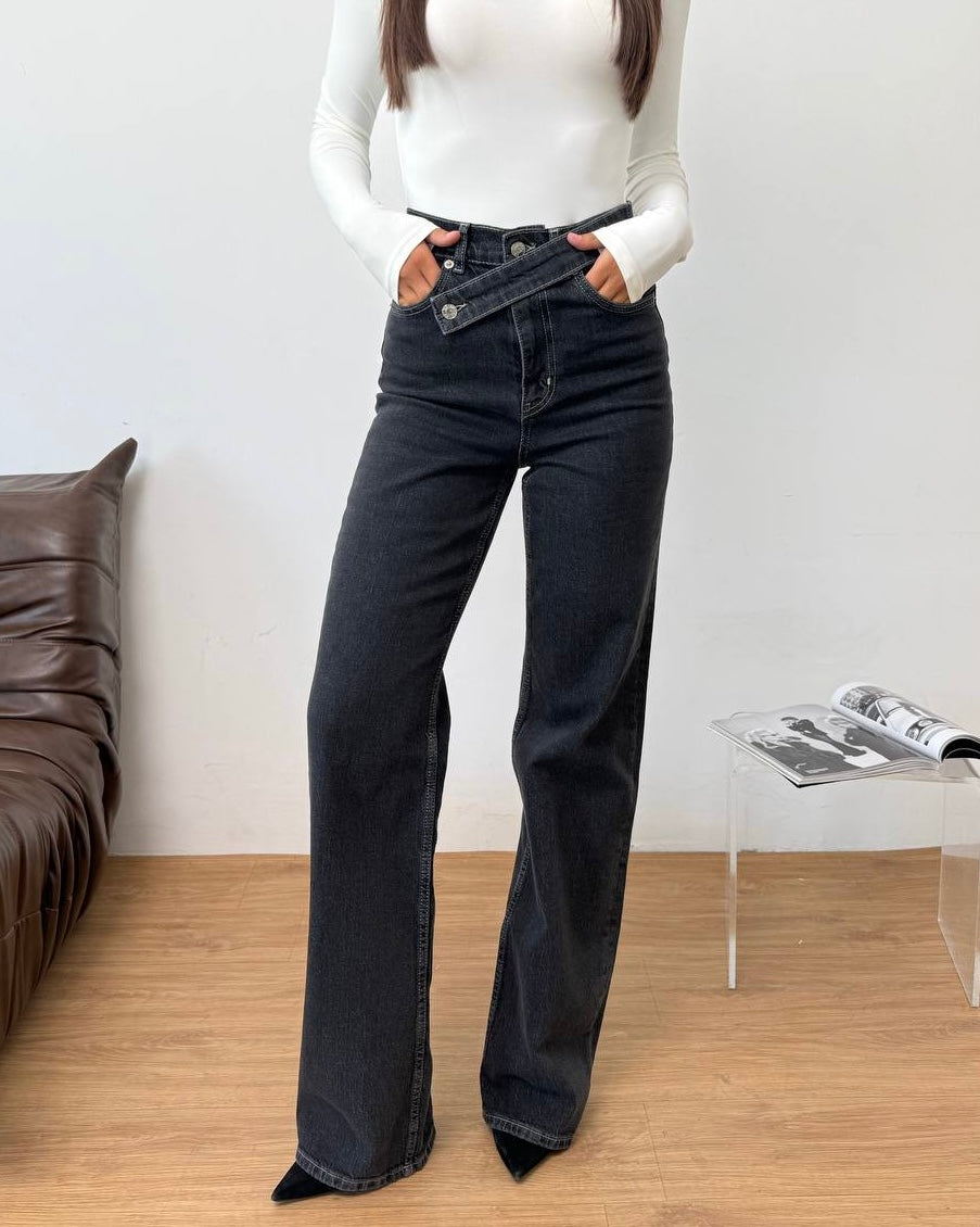 Belted Jeans
