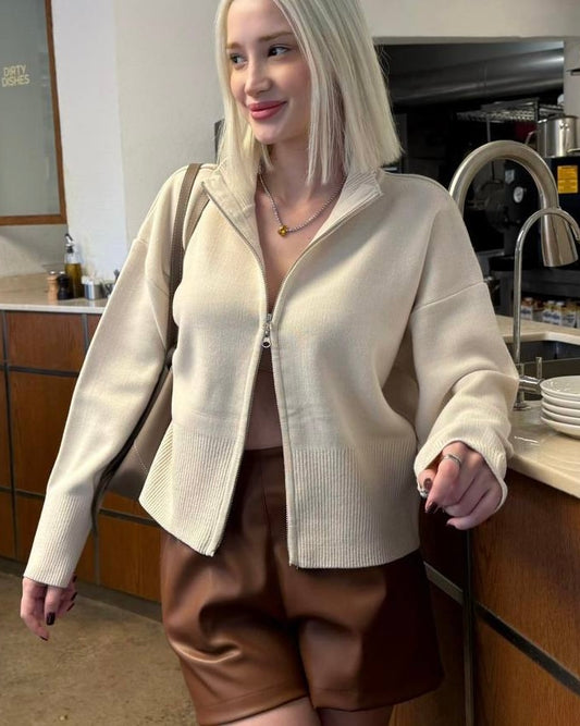 Beige Zipped Sweater