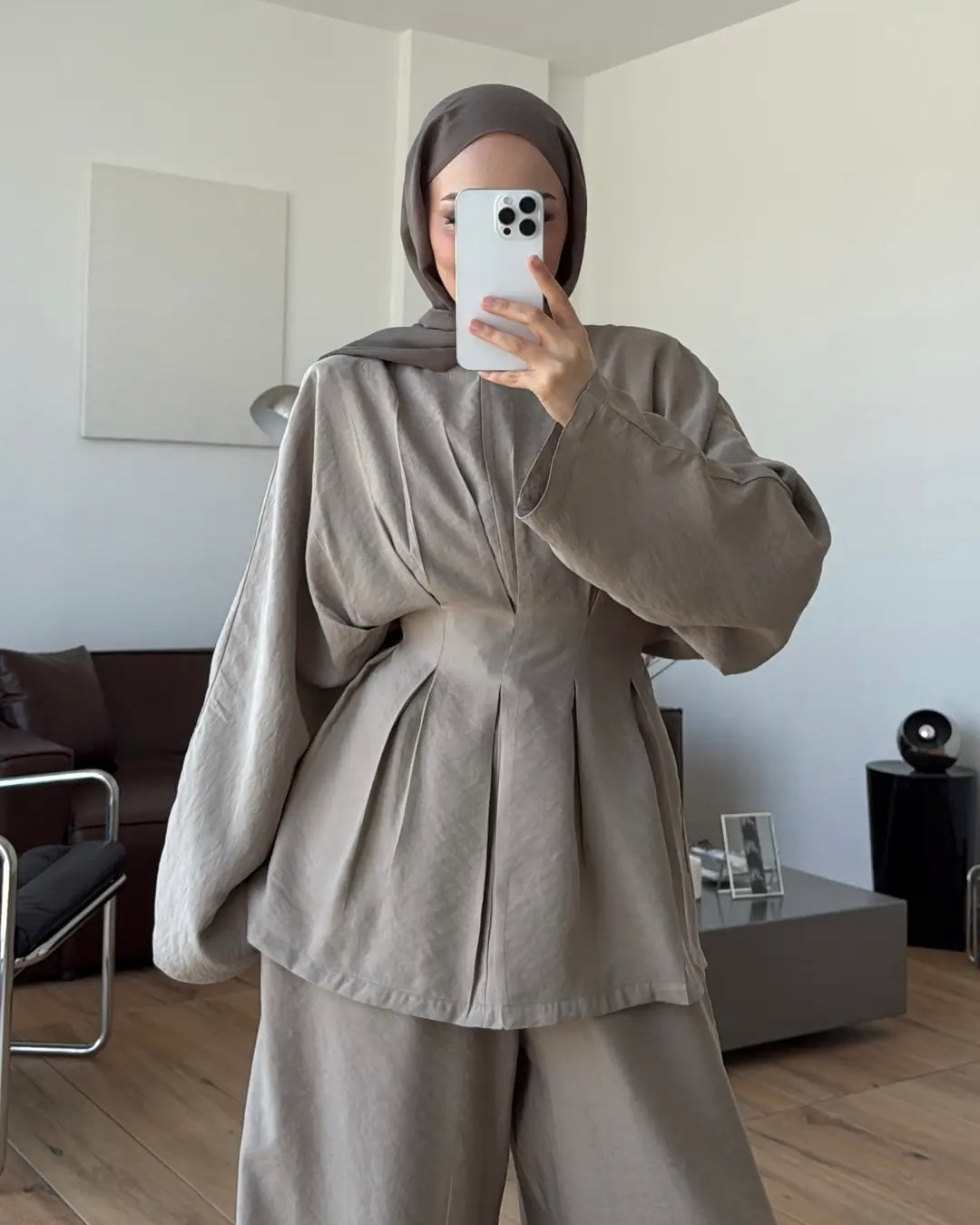 Beige Waisted Set