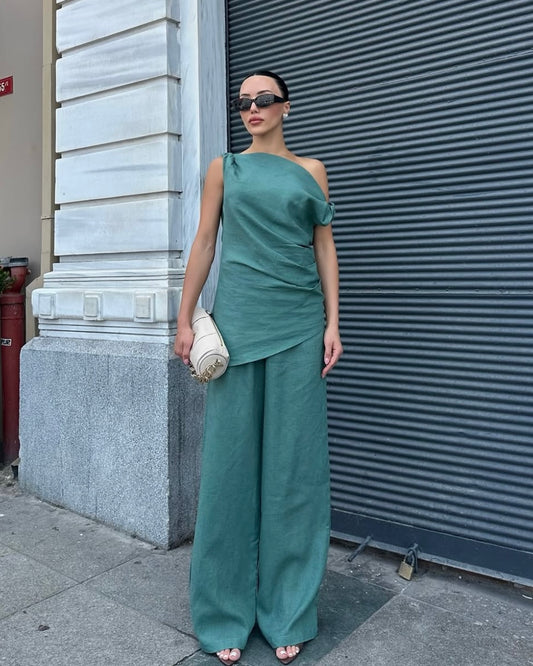 Green Asymmetrical Set