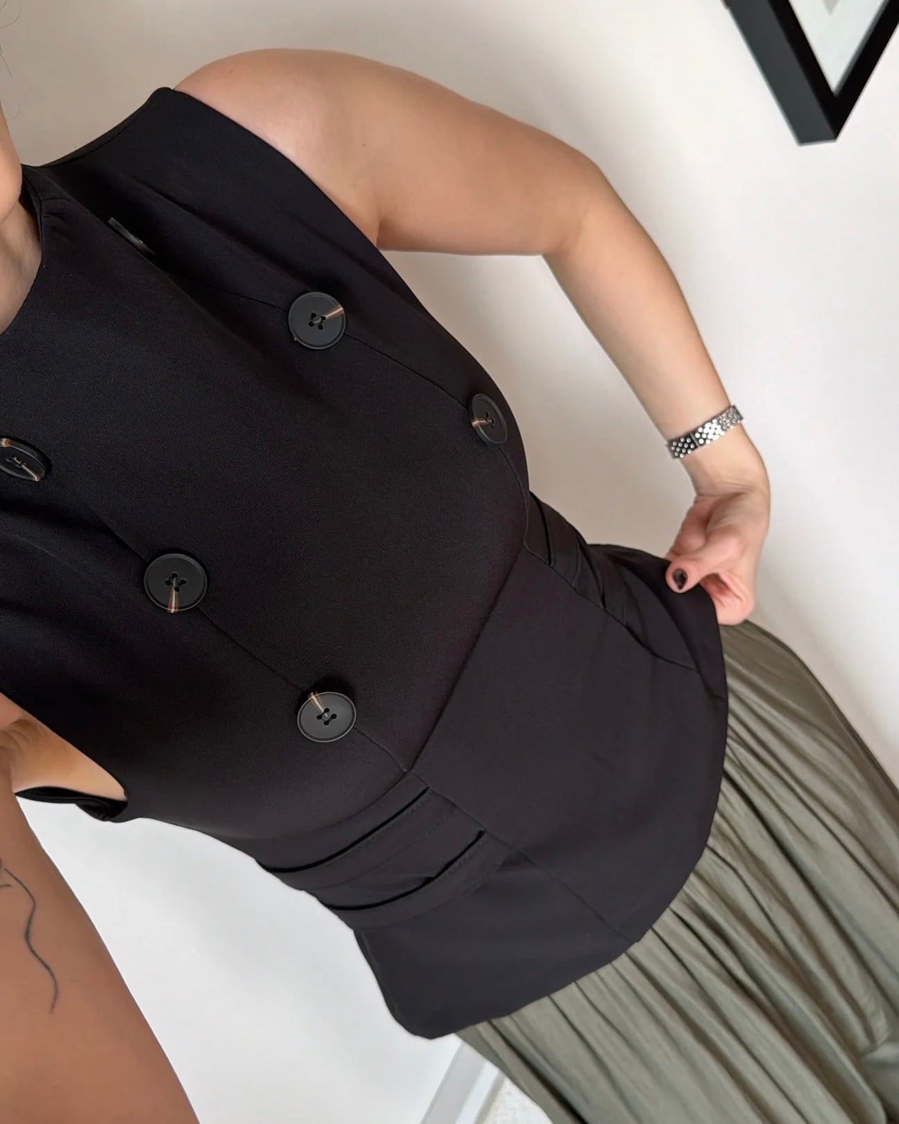 Black Fitted Vest